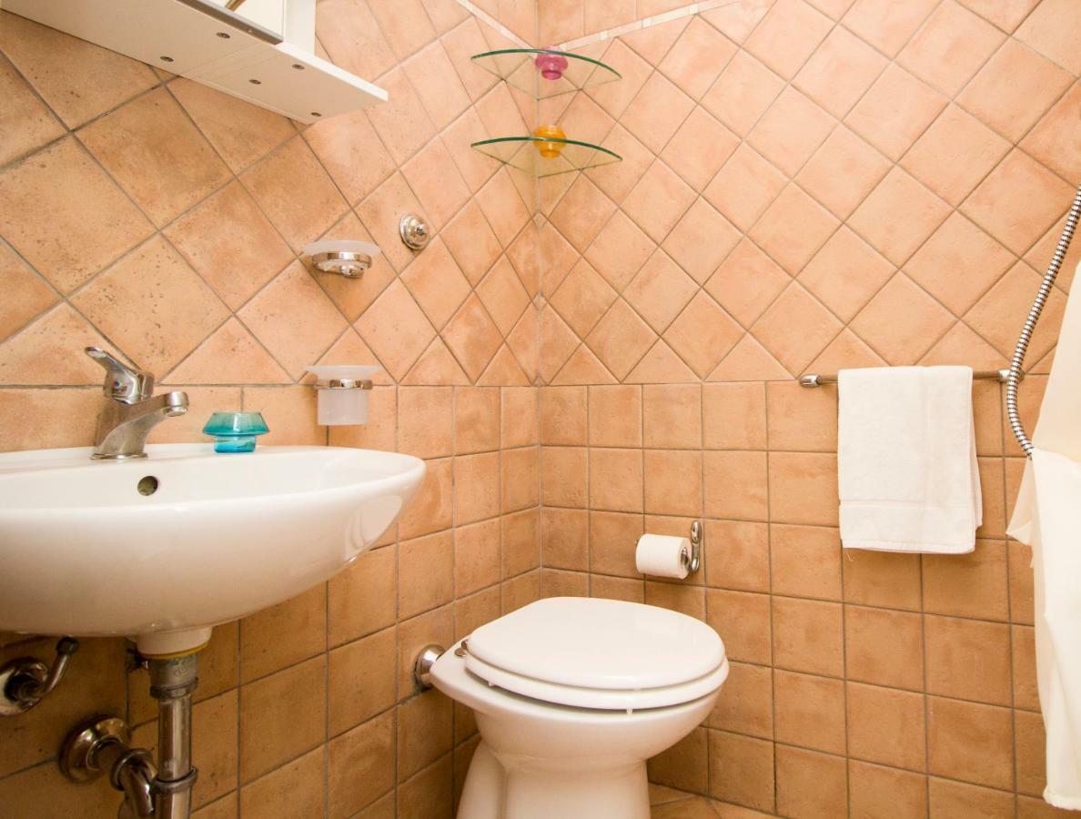 Innpisarentals - Charming Countryside Apartment Madonna dell'Acqua Luaran gambar