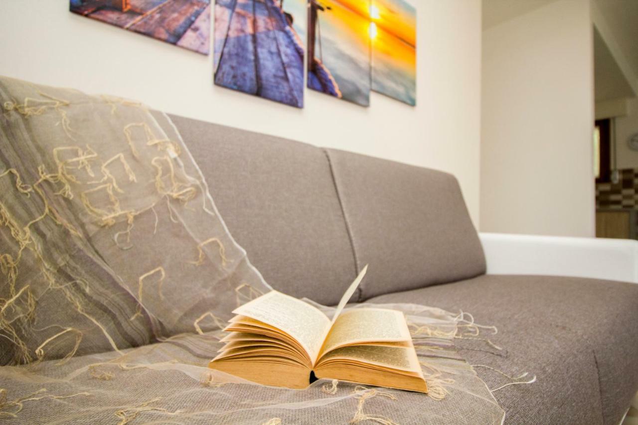 Innpisarentals - Charming Countryside Apartment Madonna dell'Acqua Luaran gambar
