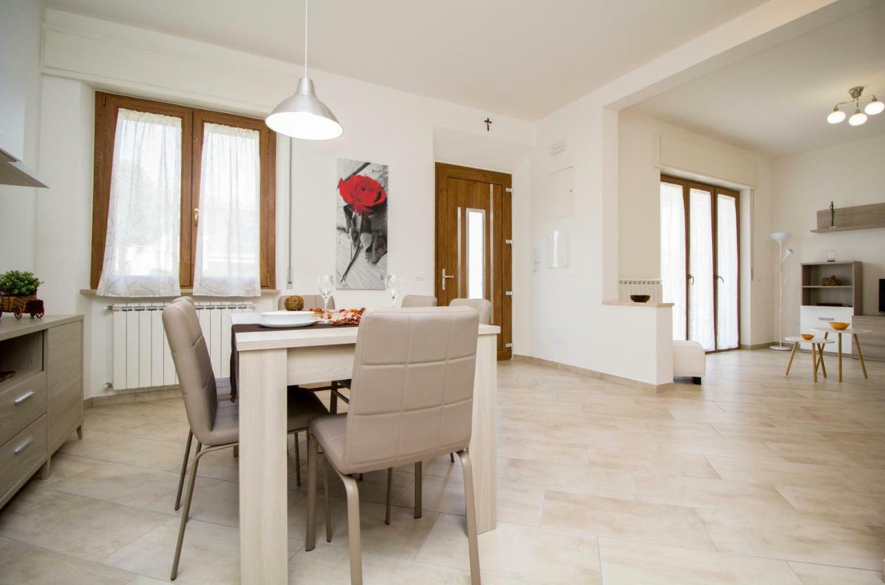 Innpisarentals - Charming Countryside Apartment Madonna dell'Acqua Luaran gambar